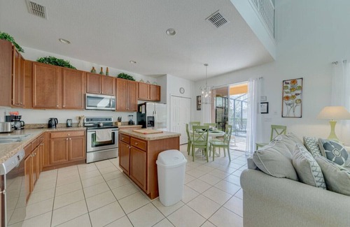 Veranda Palms House | 5 Bedroom private pool home in Veranda Palms