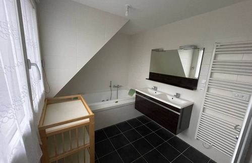 Guisseny House | 5 bedroom private vacation home in Guissény