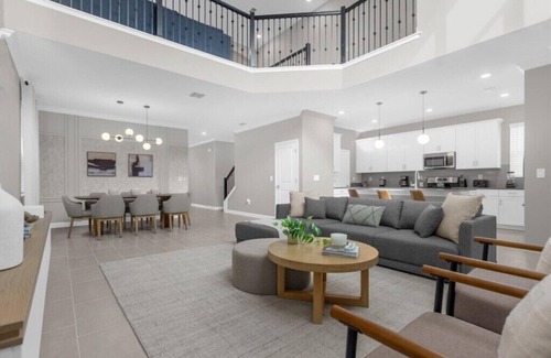 Downtown House | 5 Bedrooms/5 Bathrooms/Champions Gate (571 SB)