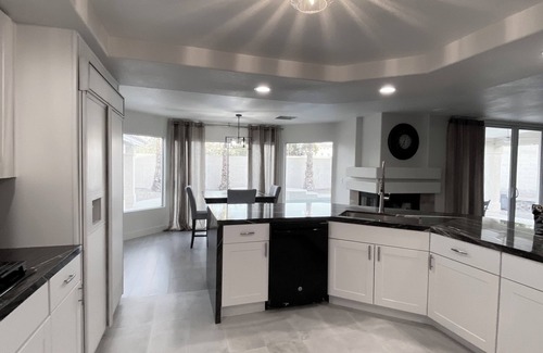 Green Valley House | 5 bedrooms home in the Greenvalley area. 30 days minimum rental/Pet Friendly