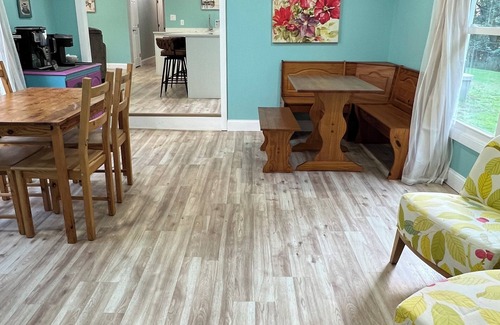 Aquia Harbour House | 5 BR King Beds Game Room Yard Family Home Explore DC Quantico Stafford