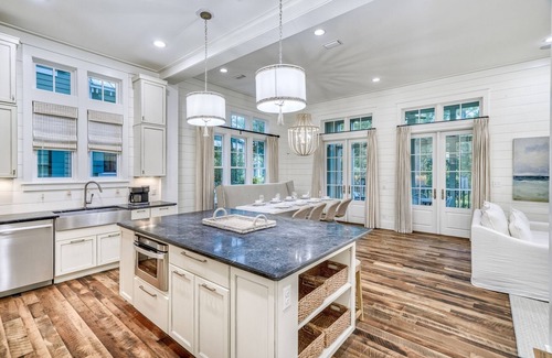 Forest District House | 5 BR Watercolor Oasis in Forest District. Beach Club Access, Golf Carts, Pools, Bikes, and More.