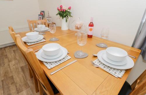 Pentre-Foelas House | 5 Ceirnioge Cottages
