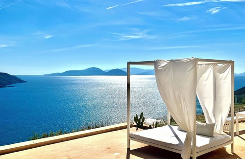 Vassiliki Villa | 5* Get a 10%-25% discount ,Independent Villa With Private Pool
