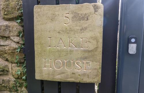 Fourstones Near Bentham House | 5 Lake House