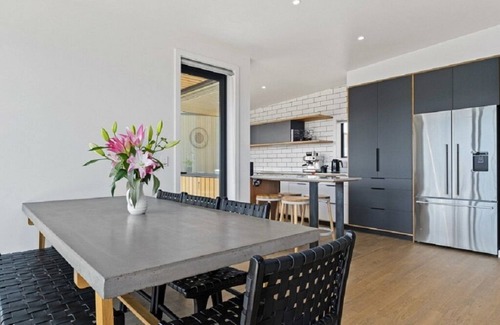 Gulberg House | 5 Marla Peaceful Family Home