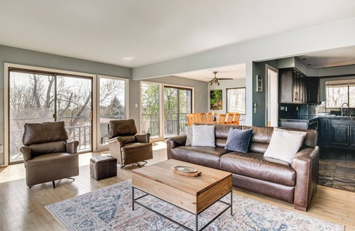 Skyway House | 5 Mi to Area Attractions: Home w/Indoor Hot Tub