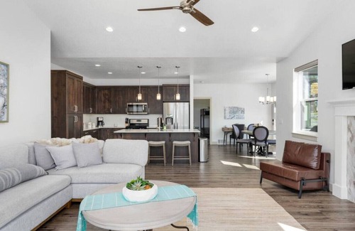 Wolf Creek House | 5 mi to Powder MNT-18 Mi to Snow Basin! Hot Tub! Arcade Games & Foosball!