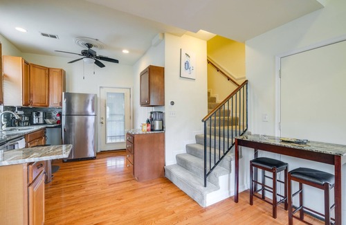 Lower Central NE House | 5 Mi to US Capitol: Washington DC Townhome