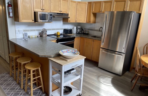 East Kootenay Condo | 5 Min. Drive to the Resort and Fernie