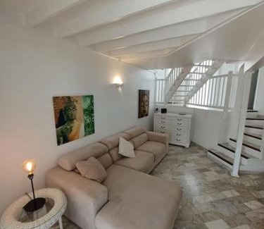 Mont Vergna Apartment | 5 min from Orient Bay - perfect condo, Idolem résidence unité 6 - 57 Rue du Mont Vernon 1