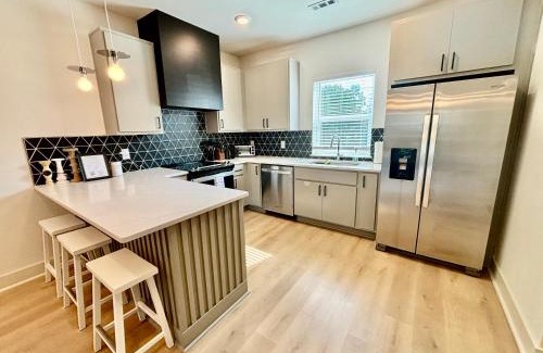 Donelson House | 5 Min To Broadway Game & Ping-pong Parking