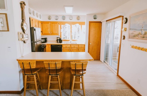 Nags Head House | 5 min Walk to Ocean, 1 Block to Dowdy Park AMAZING Location!