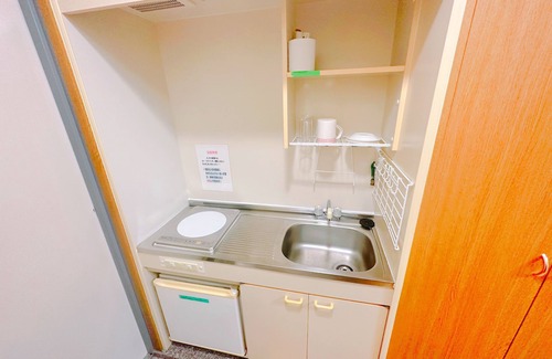 Naha City Centre Apartment | 5-minute walk from Kokusai-dori Avenue! Within 5 minutes walk from Yui Rail station! It is a weekly/monthly hotel located in the central area of Naha City.
