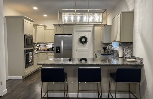 Georgetown House | 5 minutes to ND Campus! Recently built 3 bedroom home with outdoor living space