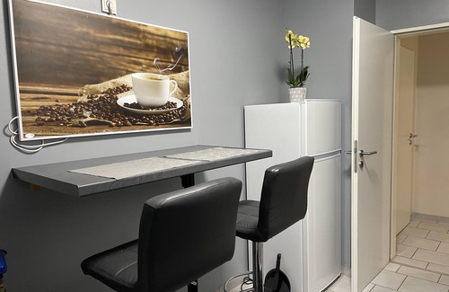 Feyen-Weismark Apartment | 5 Minutes to the riverside Mosel, 3 minutes to the shopping center, bus stop.