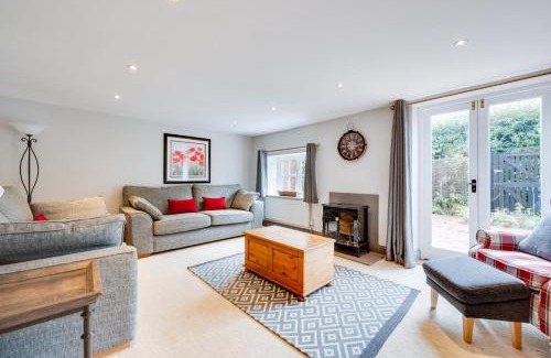 Halesworth House | 5 River Lane
