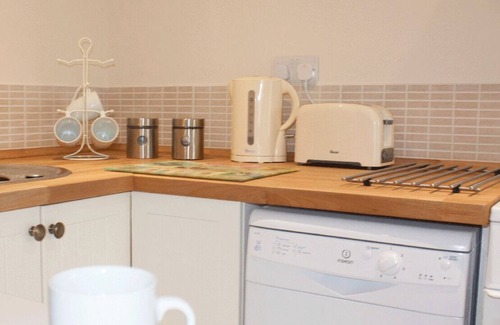 Ellastone Cottage | 5 star cottage in Ellastone, Ashbourne, near to Alton Towers