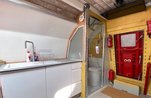 Southampton City Centre Boat Rental | 5 Star Ocean Village Marina Reconditioned RNLI Rig Life Boat