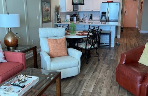 Gulf Shores Condo | 5 Star reviews, large remodeled walk-in shower, LH 1105