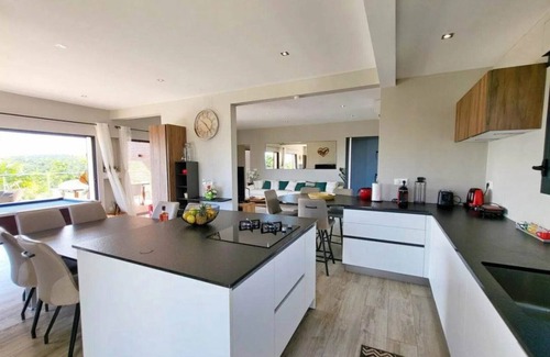 Goyave Villa | 5-star Villa Te Amo with its private heated pool and pool table