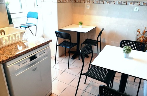 Santo Antonio Apartment | 5 Sweet Suites for 10 guests close to Avenue Liberty