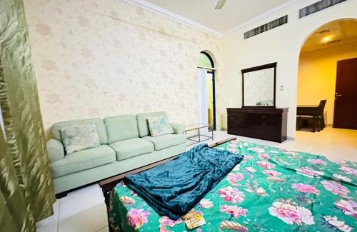 Madinat Zayed House | 5 Villa