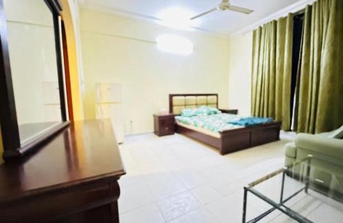 Madinat Zayed House | 5 Villa