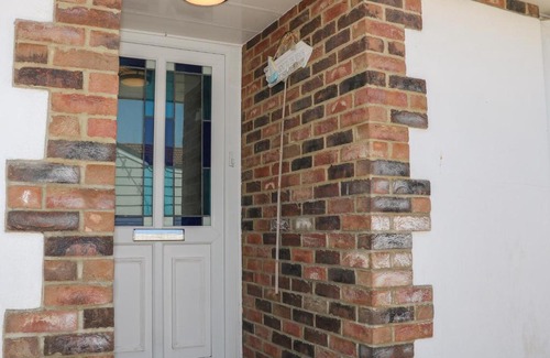 Pagham House | 50 Harbour Road