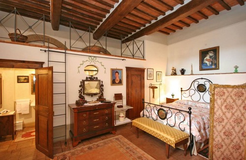 Cortona Old Town Apartment | 50 m² Apartment ∙ 1 bedroom ∙ 3 guests