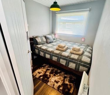 Chichester Ski Chalet | 50 Toledo, Selsey Country club