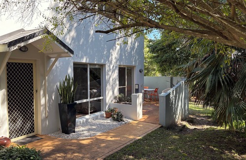 Narrawallee Villa | 500mtrs from beautiful Narrawallee Beach