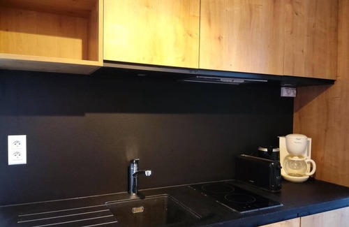 Arc-1600 Apartment | 50m from ski lifts, 4th floor, view mountain, balcony, tv, ski locker, 30m², Les Arcs