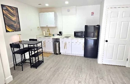 The Lakes Apartment | # 52 Lakeside In law suite.
