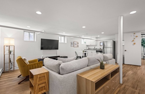West Colfax House | 5280 Oasis - Hot Tub + Walk to Sloan's Lake