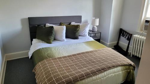 Stanton Park Apartment | 535 3rd ST