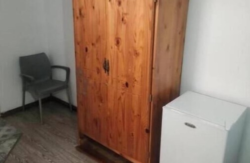 Sunnyside Apartment | 54 Brecher Family Room with Private Bathroom