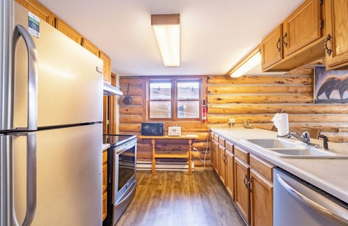 Keystone Condo | 57 Rasor Court by Summit County Mountain Retreats