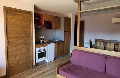 Risoul Apartment | 59 m² apartment in a 4-star residence with swimming pool and sauna