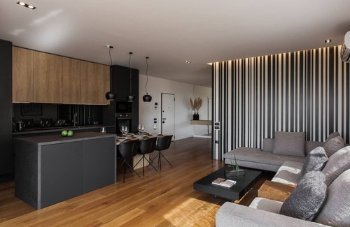 Glyfada Apartment | 5BD 2 Level Beachfront Luxury Apt by the Olon