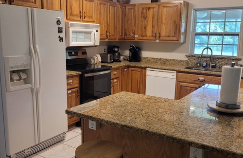 Fellowship House | 5bd/3.5ba Ocala Home - Sleeps 11 - 4 min to HITS/15 min to WEC