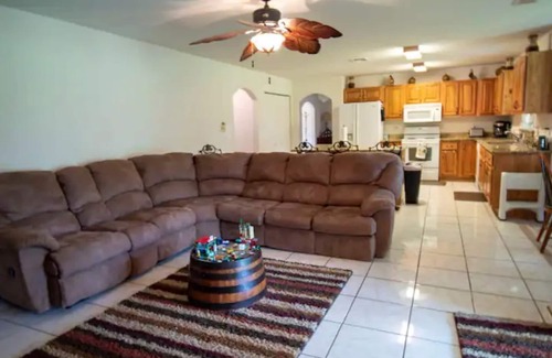 Fellowship House | 5bd/3.5ba Ocala Home - Sleeps 11 - 4 min to HITS/15 min to WEC