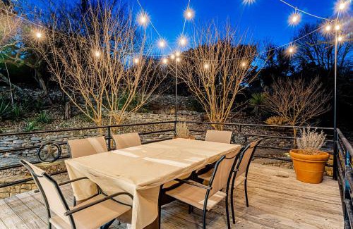 Spicewood House | 5br Home w Pool and a View
