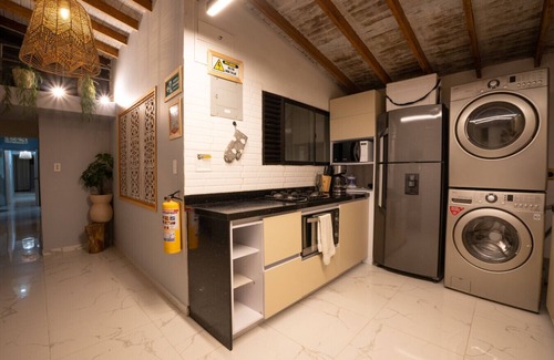 El Poblado Apartment | 5BR House with Jacuzzi inside Provenza-El Poblado