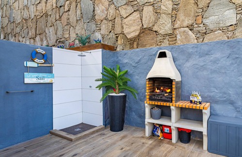 Puerto Rico Villa | 5min walk from the beach! Modern villa with pool. Completely renovated.