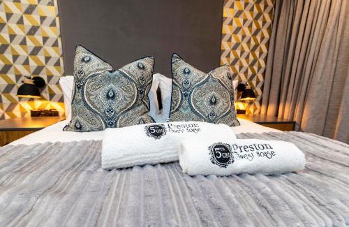 Berea House | 5th On Preston Guest House