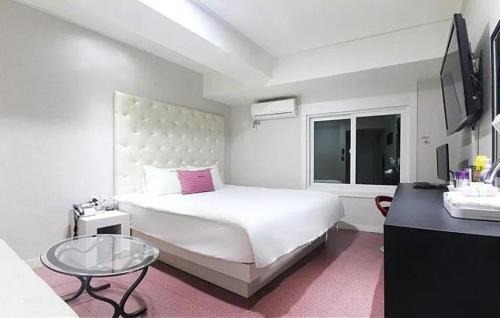 Dongnae District Hotel | 6번가 스테이