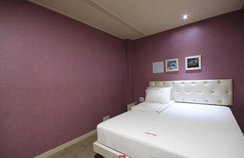 Dongnae District Hotel | 6번가 스테이