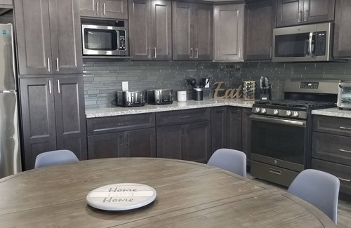 Southwest Anaheim House | 6,000/Month–Corporate Housing, Insurance Claims, Relocation Available Oct 30