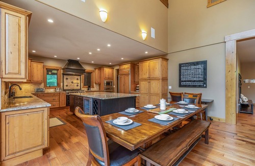 Ronald House | 6,200sqft Dream Mountain Home | Outdoor Bliss & Hidden Treasures Await!